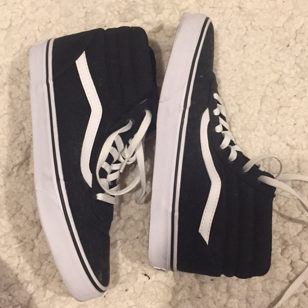 High top black vans